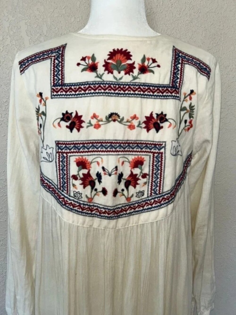 Embroidered Topper by O'Neill - Picture 2 of 10